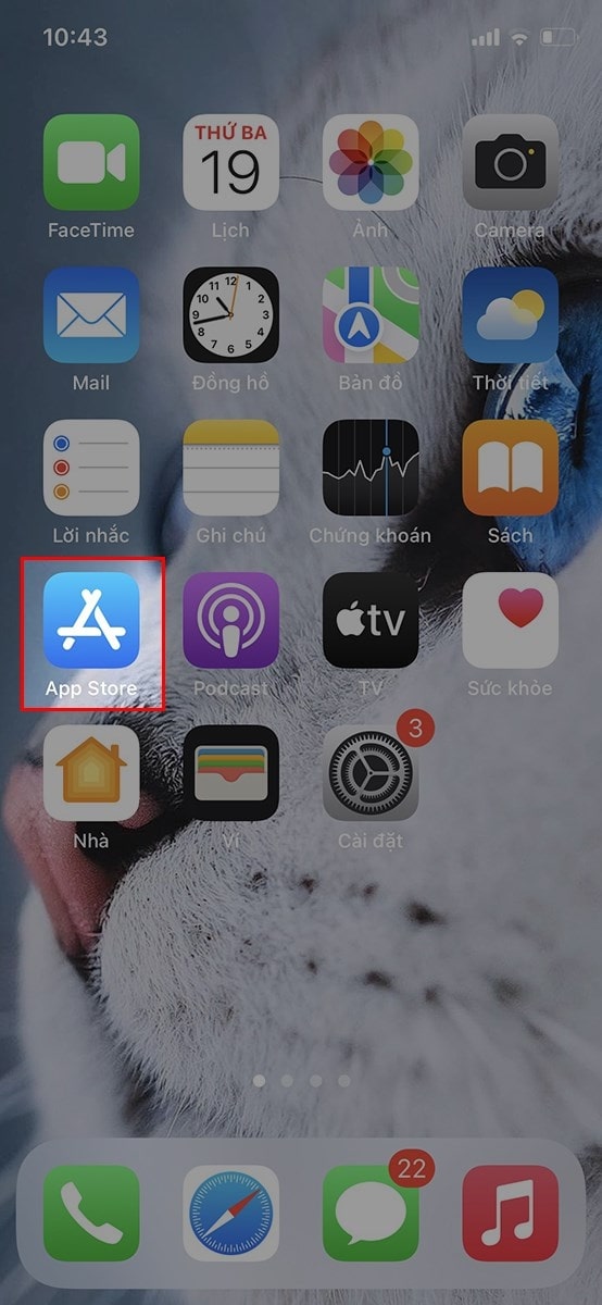 Truy cập vào App Store để tải trò chơi GTA Vice City về thiết bị của bạn 